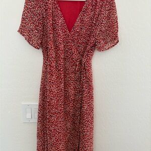 Elegant Red Patterned Dress